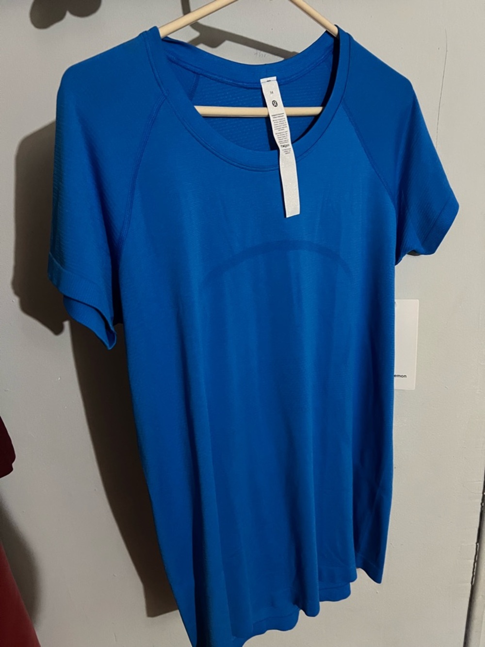 Lululemon swiftly tech short sleeve 2.0 size 14